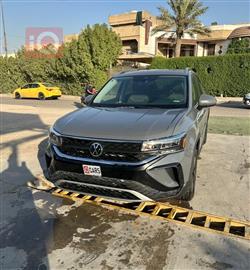 فولكسفاغن تاوس